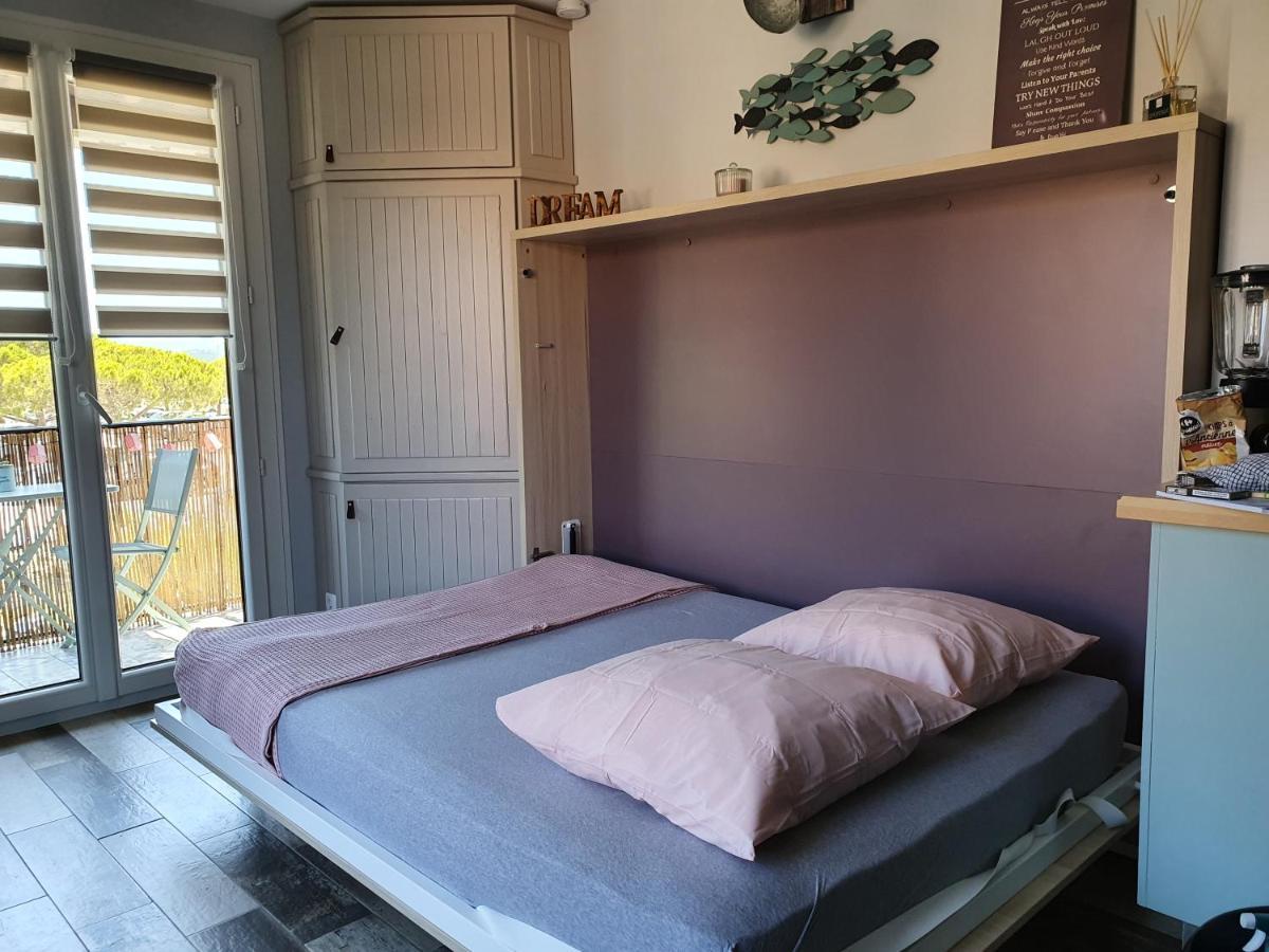 Studio Acces Direct A La Plage La Londe-les-Maures Εξωτερικό φωτογραφία